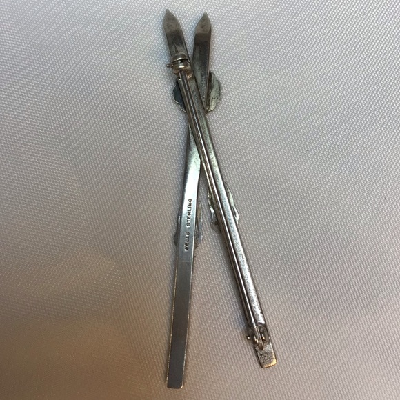 VINTAGE WELLS STERLING SKI PIN THE MANLIUS SCHOOL FOUNDED 1869 - Picture 3 of 3